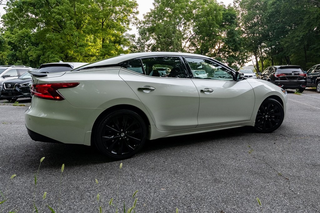 Pre-Owned 2017 Nissan Maxima SR FWD 4D Sedan