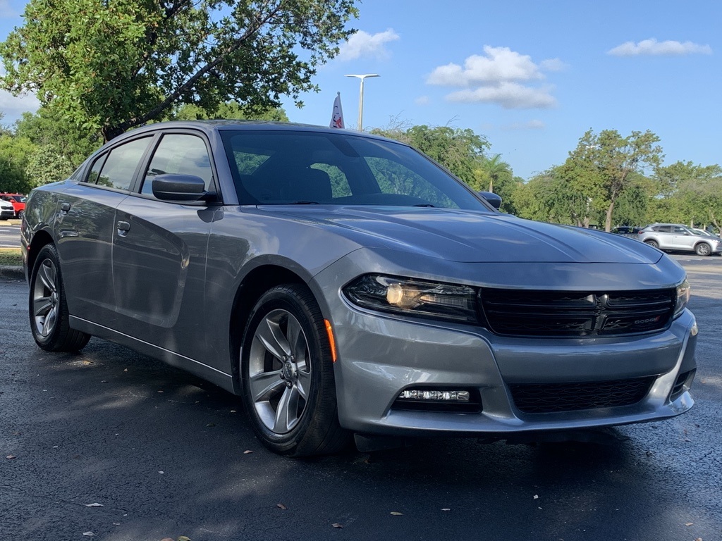 In-Network Pre-Owned 2018 Dodge Charger SXT RWD 4D Sedan