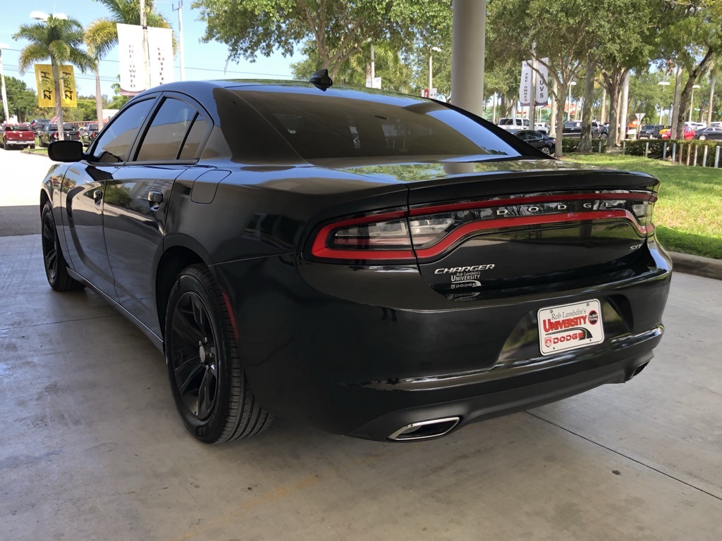 In-Network Pre-Owned 2015 Dodge Charger SXT RWD 4D Sedan