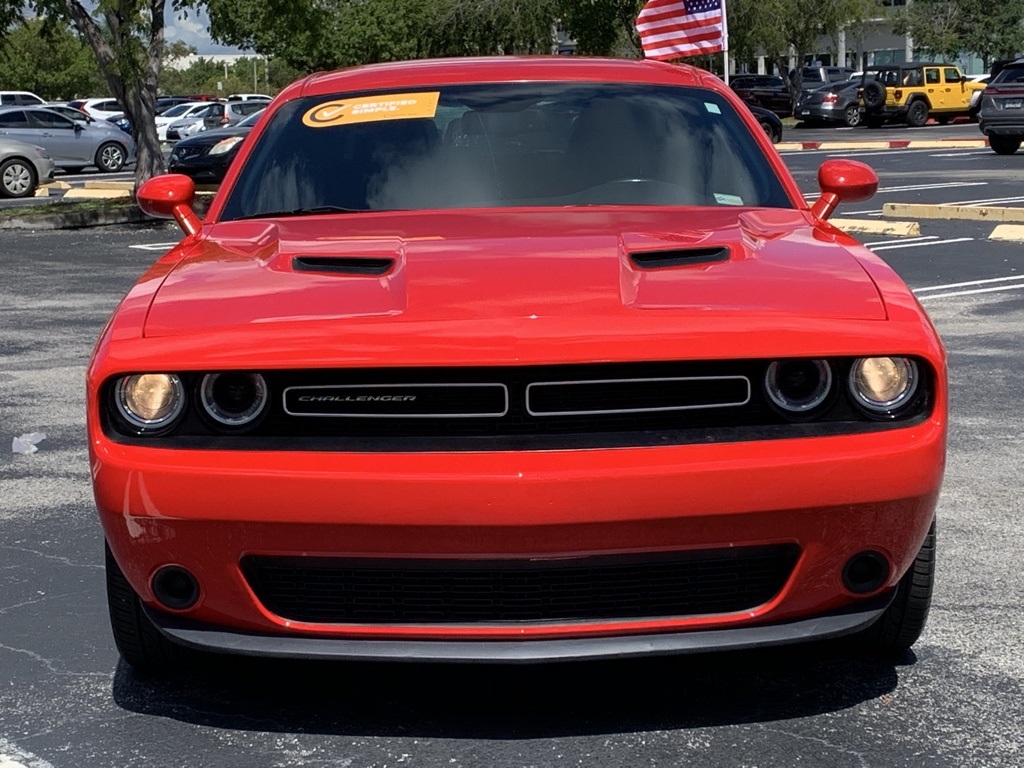 In-Network Pre-Owned 2015 Dodge Challenger SXT RWD 2D Coupe