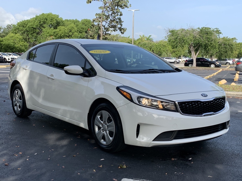 In-Network Pre-Owned 2017 Kia Forte LX FWD 4D Sedan