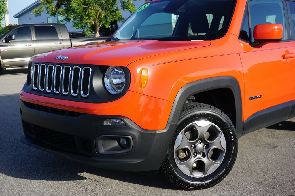 In Network Pre Owned 2015 Jeep Renegade Latitude 4WD 4D Sport Utility